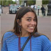 Estudiante de Medicina de quinto año. Puedo impartir clases de las asignaturas relacionadas con las ciencias, incluso matemáticas