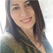 No tengo la titulación,pero vivi desde los 5 años hasta 25 en Moscú. Domino en perfección el idioma , estoy licenciada en derecho.