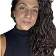 Psicóloga y psicopedagoda con especialización en Intervención en las Dificultades del Aprendizaje y Educación Especial.