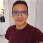 Professor particular de matemática com experiência em aulas híbridas para crianças e adultos