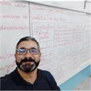Professor com experiência em aulas on LINE com jovens e adultos ,metodologias ativas e facilidade de compreensão do aprendizado