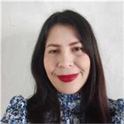 Maestra en diseño gráfico y proyección arquitectónica