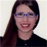 Profesional en biología, cursando especialización en Educación Ambiental, con capacidades para dictar clases, responsable 