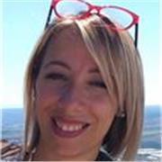 Tutor di Scuola Primaria Laureata in Scienze dell'Educazione