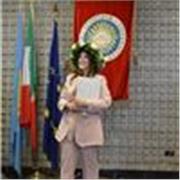 Laureata in lettere e filosofia con curriculum in scienze della comunicazione, impartisce lezioni private di italiano storia e geografia