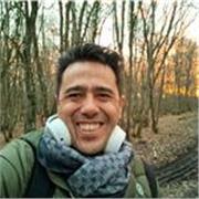 English teacher and translator specialized in Business and advanced courses