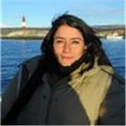 Profesora de música y de guitarra (iniciación)