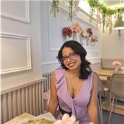 Profesora de apoyo de lenguas, enfocada en ingles y frances especializada en la educación virtual de niños y/o adolescentes