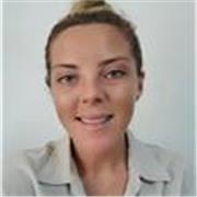Certified tutor with experience in teaching English online & in the classroom