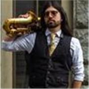 Profesor de música, jazz, saxofón para todos niveles.  y flauta para niveles intermedios. Puedo enseñar en inglés también.