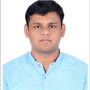 Experienced English Tutor Helping Students Improve Confidence And Fluency