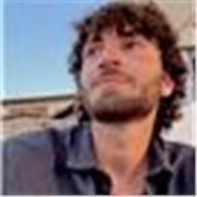 Tutor per aiuto compiti in materie umanistiche, principalmente storia e filosofia