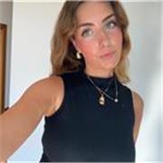 Profesora de matemáticas para niveles básicos. Actualmente soy estudio economía por que tengo un alto nivel en estas.