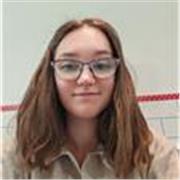 English teacher offering classes for all age groups