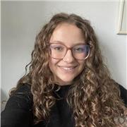 Native French speaker offering online lessons for children and adults