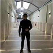 Profesor de muchas asignaturas y puedo dar a cualquier edad las clases