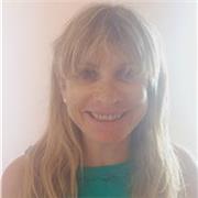 Insegnante con abilitazione, esperienza pluriennale, Cambridge C2 Proficiency (A), costantemente aggiornata offresi per lezioni