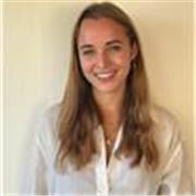 Profesora 
con más de 4 años de experiencia en clases particulares y enseñanza online. 