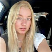 Doy clases particulares adaptadas por el alumno que lo necesite.