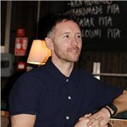 Experienced business leader, entrepreneur and generalist coaching on change, motivation, purpose and sobriety.