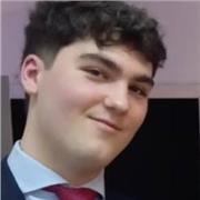 Estudiante de Filología con un 10 en la EBAU ofrece clases de Latín y Griego en línea o a domicilio para todos los niveles