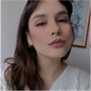 Profesora de comunicaciones e inglés para niños y adolescentes