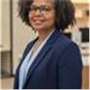 Professora de Língua Portuguesa com mais de 20 anos de carreira