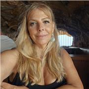 Professoressa di Inglese di ruolo da 40 anni alle scuole superiori