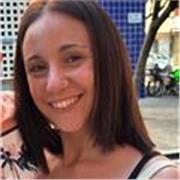 Maestra de Educación Primaria y de Educación Especial (máster en Psicopedagogía).