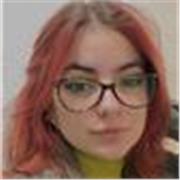 Profesora de asignaturas de primaria y secundaria