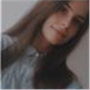 Estudiante de la carrera de Inglés, imparte clases para ganar experiencia y compartir amor por la lengua 