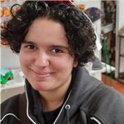 I'm a passionate artist and photographer looking to share my skills and knowledge to those who are interested.