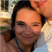 Alumna de 2º de enfermería da clases de matemáticas a niños desde 1º hasta 4º de la Eso