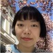 Deutsch-Tutorin, hilft gerne Kindern mit Migrationshintergründen beim Sprachenlernen :)