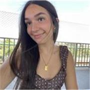 Profesora particular de inglés con alto nivel certificado apta para enseñar inglés a niños pequeños. 