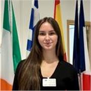 Lezioni di Inglese per Elementari, Scuole Medie, Superiori, Universitari, Bambini dai 3 ai 5 anni, Adulti. Online.