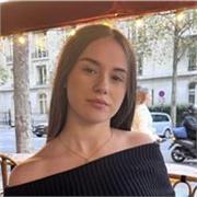 Estudiante de Filología catalana. Ofrezco clases particulares de todas las asignaturas. 
