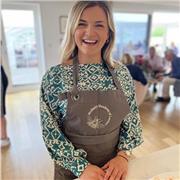 I give cookery lessons tailored to beginners and anyone interested in learning more about food.