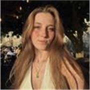 Antigua estudiante de bachillerato con media de 9 en Empesa.