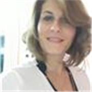Docente di Matematica e Scienze impartisce lezioni di Matematica per la scuola secondaria di primo grado( scuola media)