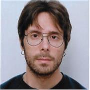 Astrofisico impartisce lezioni private di matematica e fisica ormai da diversi anni. Nessun mio alunno è stato mai rimandato :)