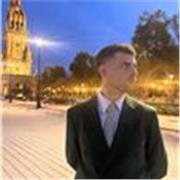 Hola! Soy Profesor bilingüe de Geografía e Historia y me ofrezco para ayudarte a estudiar de una forma diferente y amena