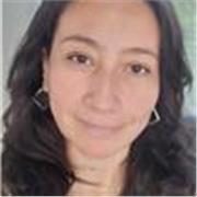 Soy Carolina, Psicóloga con experiencia en cuidado infantil, apoyo educativo y acompañamiento terapéutico. He trabajado con niños 