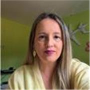 💬 Gana confianza hablando español con una nativa en clases online para adultos