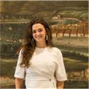 Soy graduada en Antropología Social. Puedo dar clase de ciencias sociales, antropología, historia, filosofía y refuerzo.