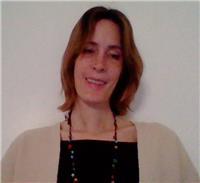 Insegno da quando ho scoperto che è la mia passione! ho il diploma dele per spagnolo e sono laureata in psicologia. vivo a milano e per lezioni in zona posso venire a domicilio, sennò vedremo di cavarcela online!