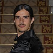 Profesor de baile flamenco que se puede adaptar al usuario