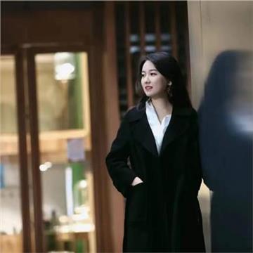 Zhang