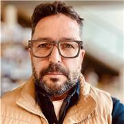 Interiorista con mas de 20 años de carrera. He trabajado de forma independiente y también para empresas del sector.