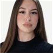 Profesora de apoyo escolar aparte de esta materia también podría dar otras